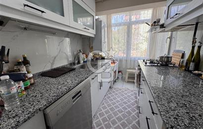 Çiğli Aydınlık Evler'de Satılık 2+1 Daire – Yeni Tadilatlı