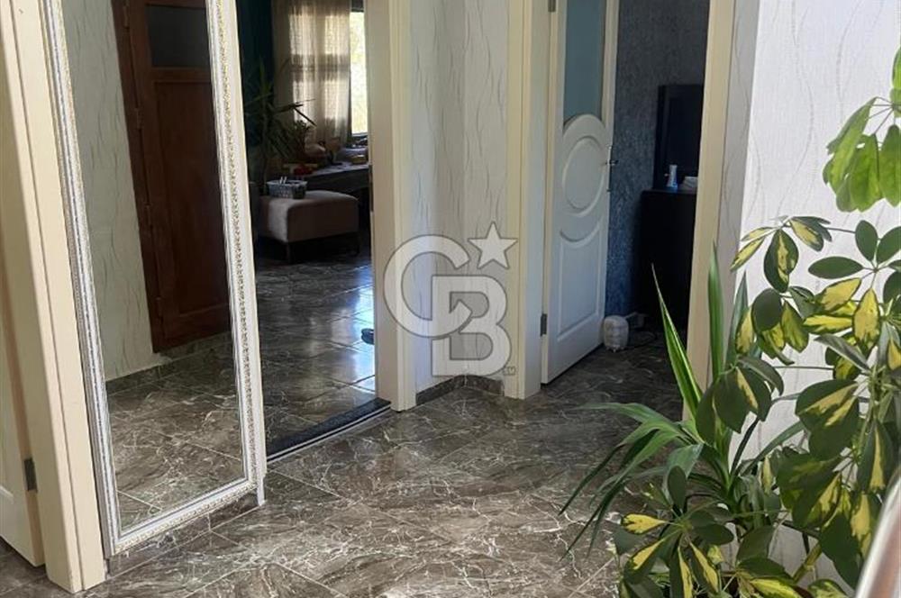 İzmir Kınık Yayakent'de Acil Satılık Çiftlik