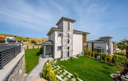 800 M2 ARSA İÇERİSİNDE MÜSTAKİL HAVUZLU MUHTEŞEM VİLLA
