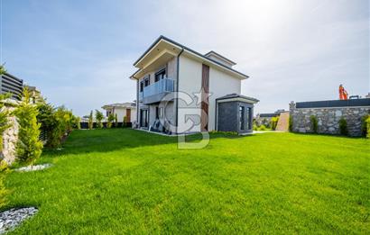800 M2 ARSA İÇERİSİNDE MÜSTAKİL HAVUZLU MUHTEŞEM VİLLA