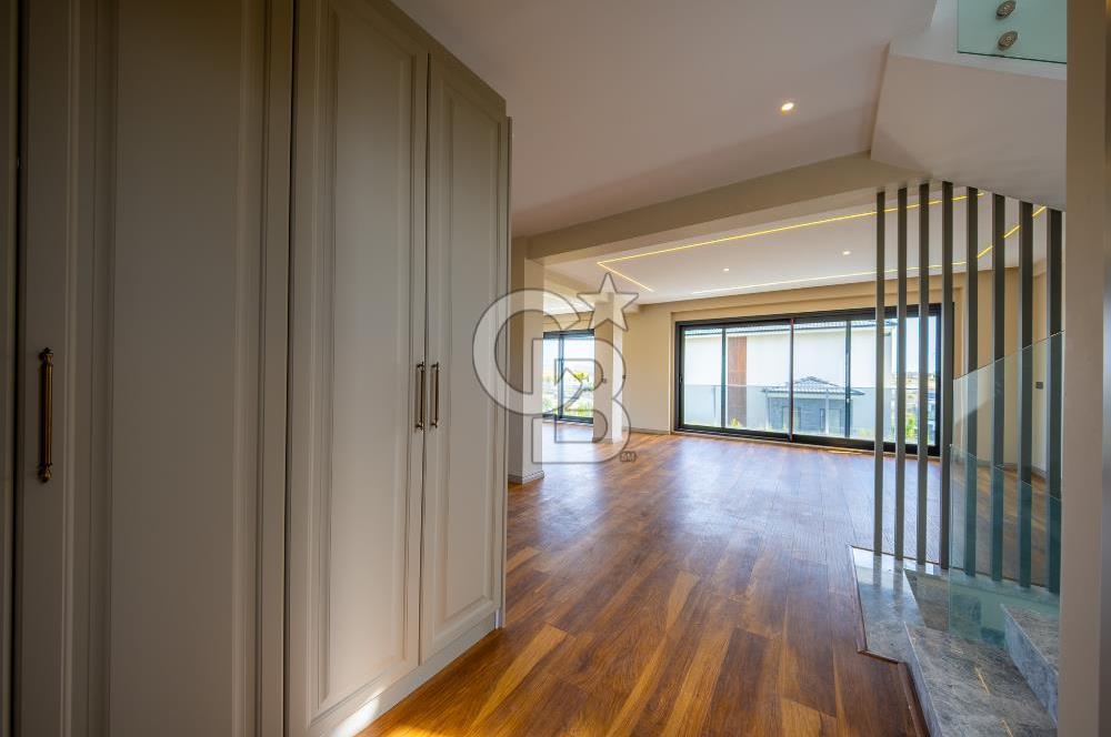 800 M2 ARSA İÇERİSİNDE MÜSTAKİL HAVUZLU MUHTEŞEM VİLLA