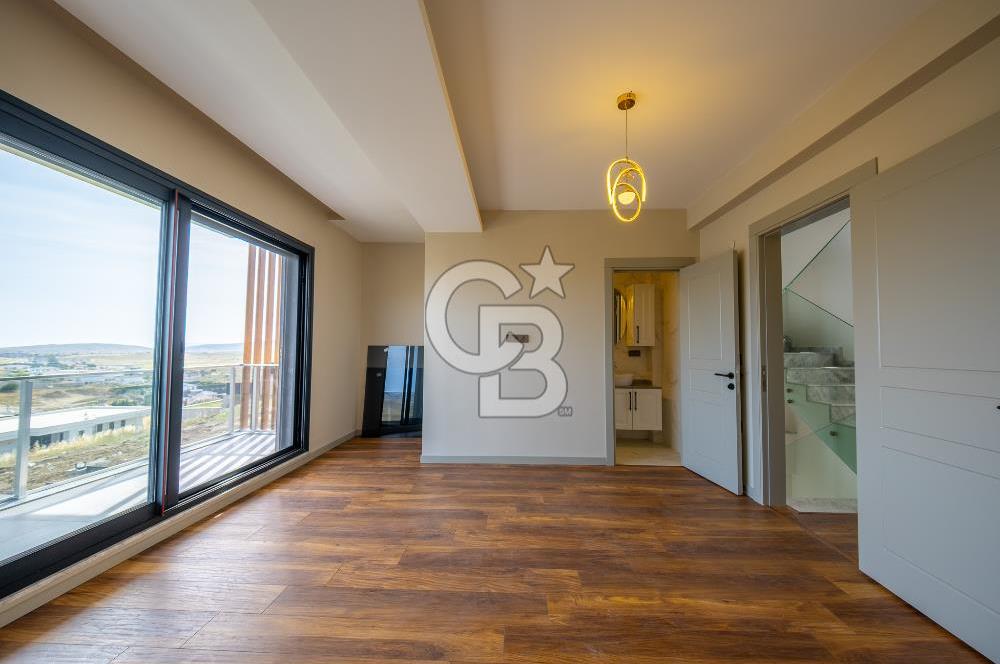 800 M2 ARSA İÇERİSİNDE MÜSTAKİL HAVUZLU MUHTEŞEM VİLLA