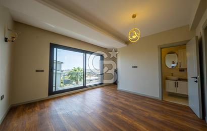 800 M2 ARSA İÇERİSİNDE MÜSTAKİL HAVUZLU MUHTEŞEM VİLLA
