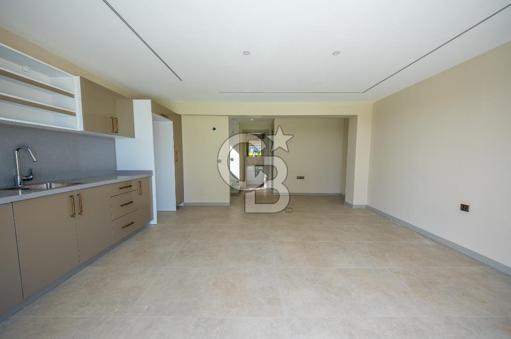 800 M2 ARSA İÇERİSİNDE MÜSTAKİL HAVUZLU MUHTEŞEM VİLLA