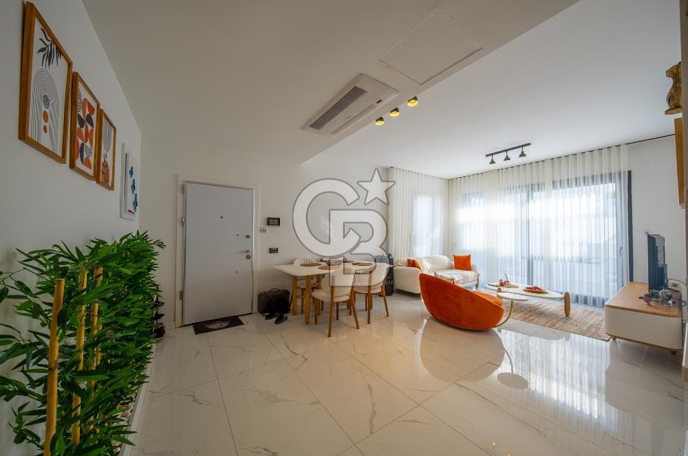 ÇEŞME AYASARANDA SATILIK DENİZ MANZARALI EŞYALI 2+1 REZİDANS