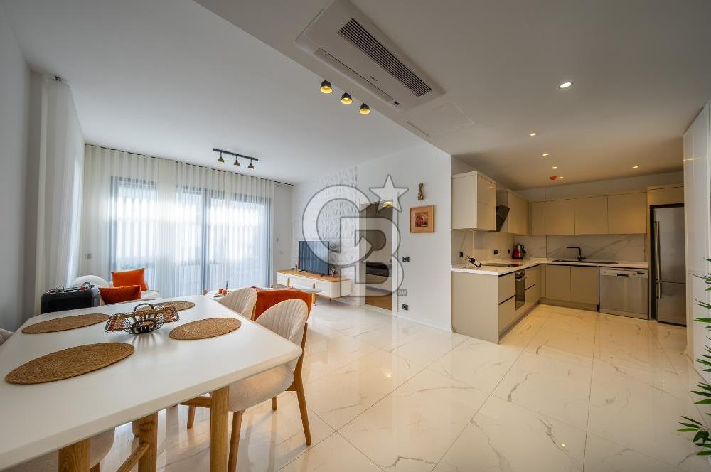 ÇEŞME AYASARANDA SATILIK DENİZ MANZARALI EŞYALI 2+1 REZİDANS