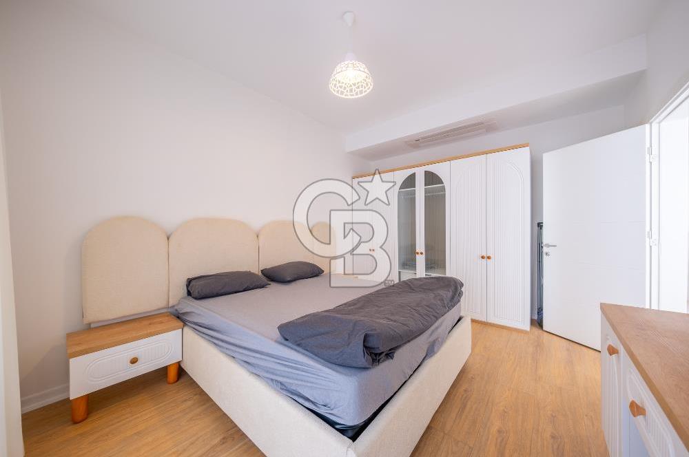 ÇEŞME AYASARANDA SATILIK DENİZ MANZARALI EŞYALI 2+1 REZİDANS