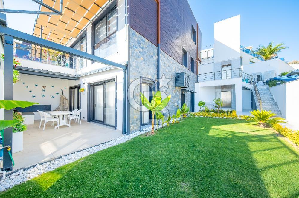 ÇEŞME AYASARANDA SATILIK DENİZ MANZARALI EŞYALI 2+1 REZİDANS