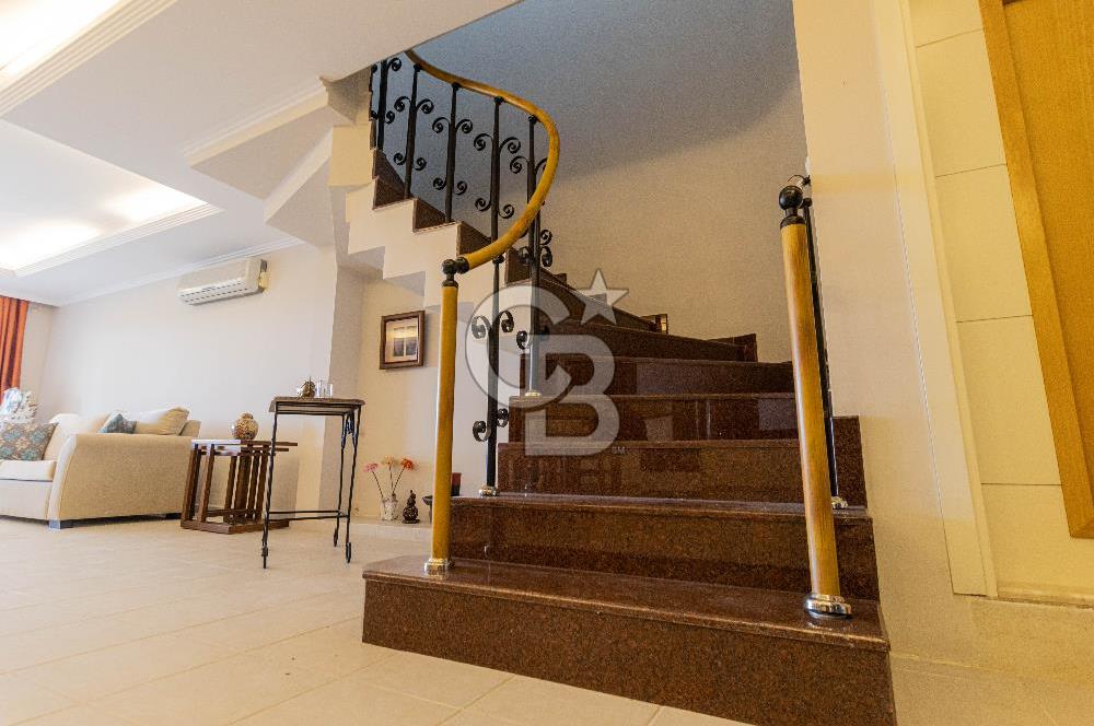 KUNDU'DA DENİZ MANZARALI KİRALIK EŞYALI 3+1 DUBLEKS DAİRE