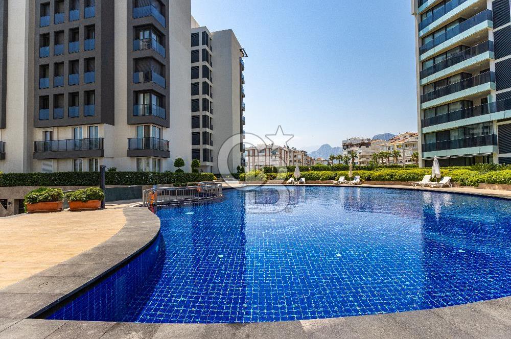 ANTALYA KONYAALTI LİMAN'DA SATILIK DENİZE SIFIR 7+1 DAİRE