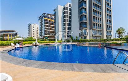 ANTALYA KONYAALTI LİMAN'DA SATILIK DENİZE SIFIR 7+1 DAİRE