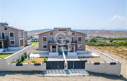 BAHÇE ŞEHİR İYONYA KONAKLARI SATILIK HAVUZLU VİLLA