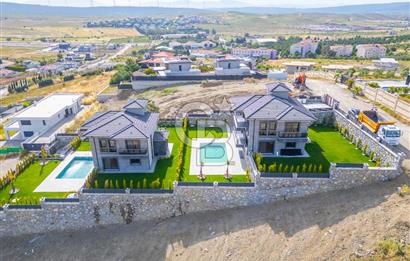 800 M2 ARSA İÇERİSİNDE MÜSTAKİL HAVUZLU MUHTEŞEM VİLLA