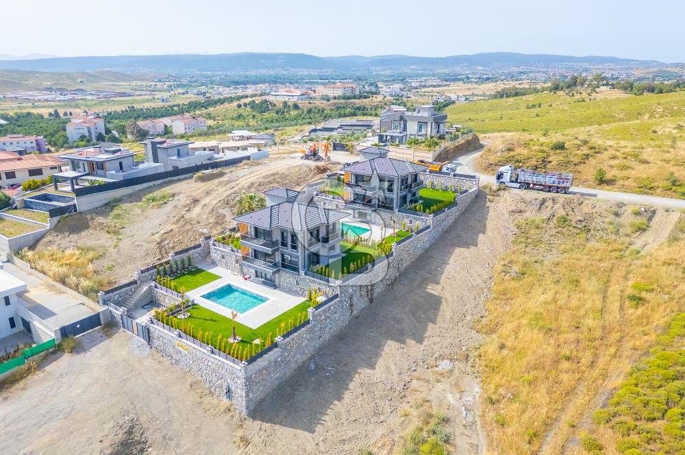 800 M2 ARSA İÇERİSİNDE MÜSTAKİL HAVUZLU MUHTEŞEM VİLLA
