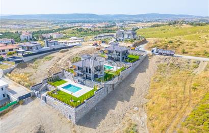 800 M2 ARSA İÇERİSİNDE MÜSTAKİL HAVUZLU MUHTEŞEM VİLLA