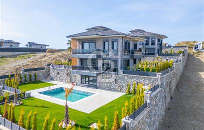 800 M2 ARSA İÇERİSİNDE MÜSTAKİL HAVUZLU MUHTEŞEM VİLLA