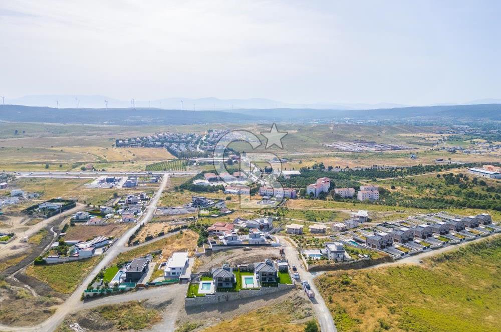 800 M2 ARSA İÇERİSİNDE MÜSTAKİL HAVUZLU MUHTEŞEM VİLLA