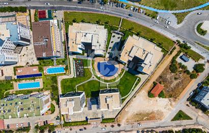 ANTALYA KONYAALTI LİMAN'DA SATILIK DENİZE SIFIR 7+1 DAİRE