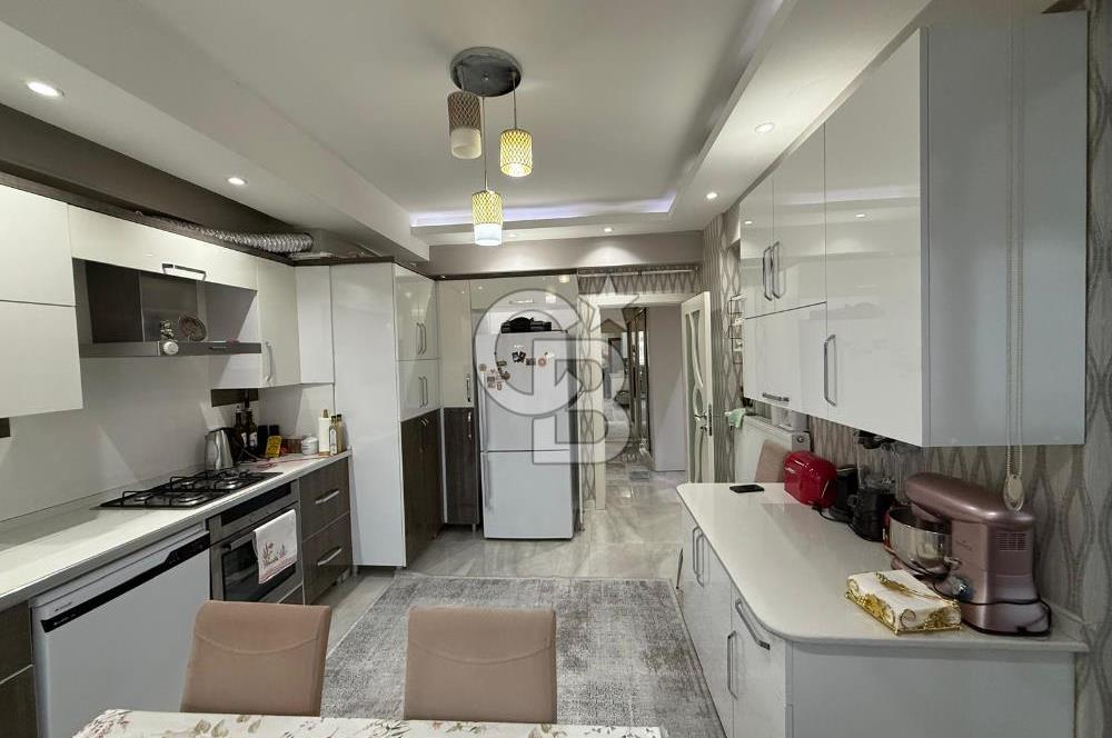 COLDWELL BANKER SAFİR'den TECDE de SATILIK 3+1 LÜKS DAİRE