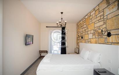 ESKİFOÇA DA SATILIK LÜKS BUTİK OTEL VE BAĞIMSIZ MÜŞTEMİLAT