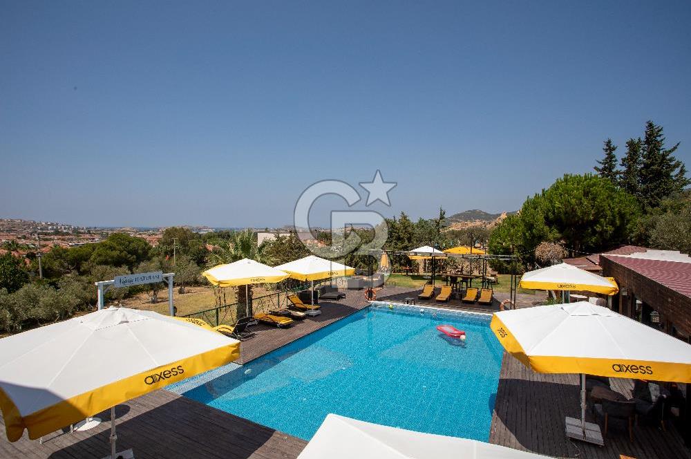 ESKİFOÇA DA SATILIK LÜKS BUTİK OTEL VE BAĞIMSIZ MÜŞTEMİLAT