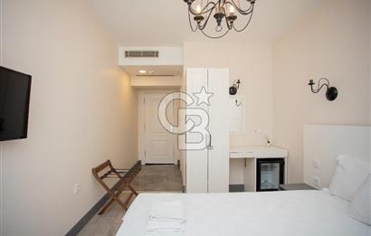 ESKİFOÇA DA SATILIK LÜKS BUTİK OTEL VE BAĞIMSIZ MÜŞTEMİLAT