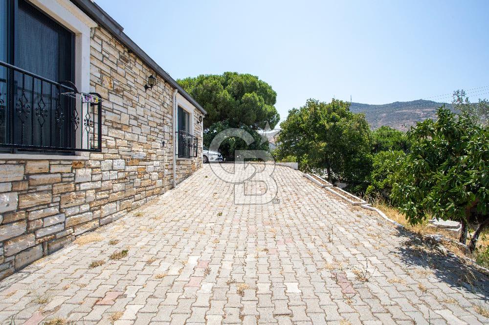 ESKİFOÇA DA SATILIK LÜKS BUTİK OTEL VE BAĞIMSIZ MÜŞTEMİLAT