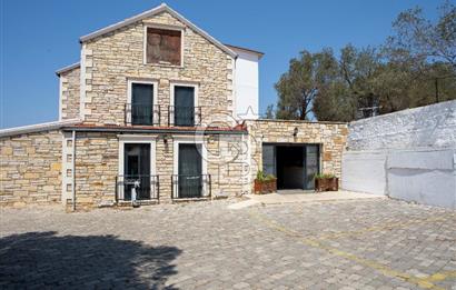 ESKİFOÇA DA SATILIK LÜKS BUTİK OTEL VE BAĞIMSIZ MÜŞTEMİLAT