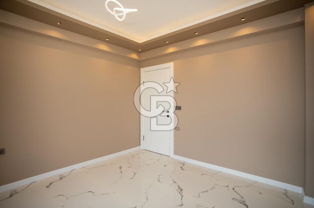 Foça Bağarası Villalar Bölgesinde Satılık 4+1 Müstakil Villa