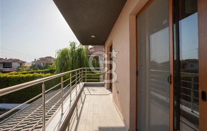 Foça Bağarası Villalar Bölgesinde Satılık 4+1 Müstakil Villa