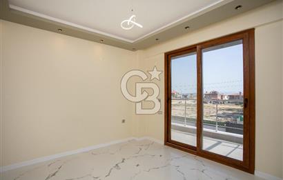 Foça Bağarası Villalar Bölgesinde Satılık 4+1 Müstakil Villa