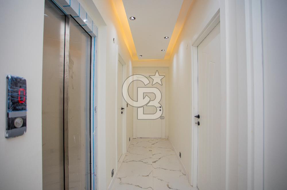 Foça Bağarası Villalar Bölgesinde Satılık 4+1 Müstakil Villa