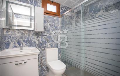 Foça Bağarası Villalar Bölgesinde Satılık 4+1 Müstakil Villa