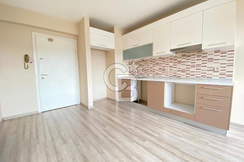 Dumankaya Cadde Yenişehir 1+1 Havuz Manzaralı Kiralık Daire