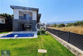  CB MAHALLDEN SAPANCA DE SATILIK 4+1 SİTE İÇİ MÜSTAKİL VİLLA