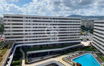 Dumankaya Cadde Yenişehir 1+1 Havuz Manzaralı Kiralık Daire