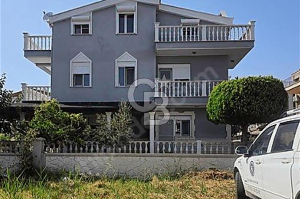 Ayvalık Altınova Yorgunda 5+1 Denize 200m Satılık Tripleks Villa