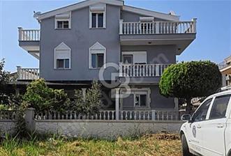 Ayvalık Altınova Yorgunda 5+1 Denize 200m Satılık Tripleks Villa