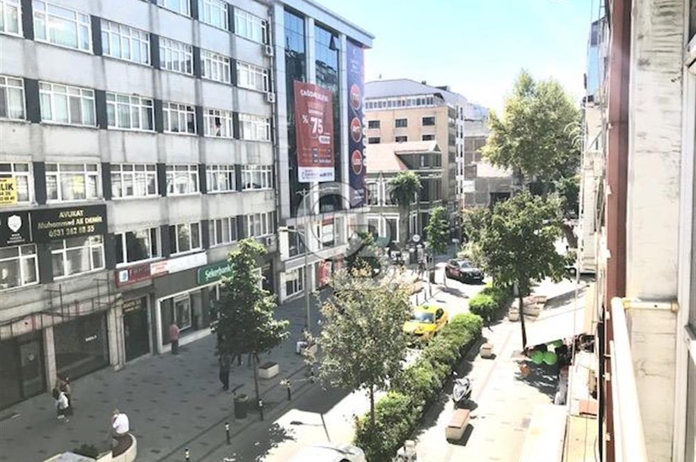 Bakırköy İstanbul Caddesi üzeri Yatırımlık Daire 2+1