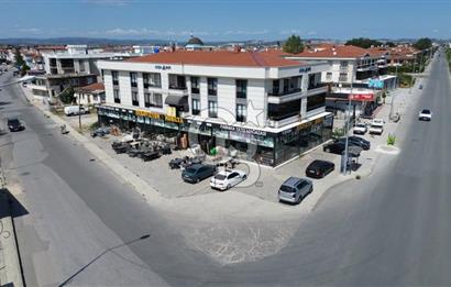 Serdivan Yazlıkta KöşeBaşı Kiracılı Fırsat Rakamlı Dükkan