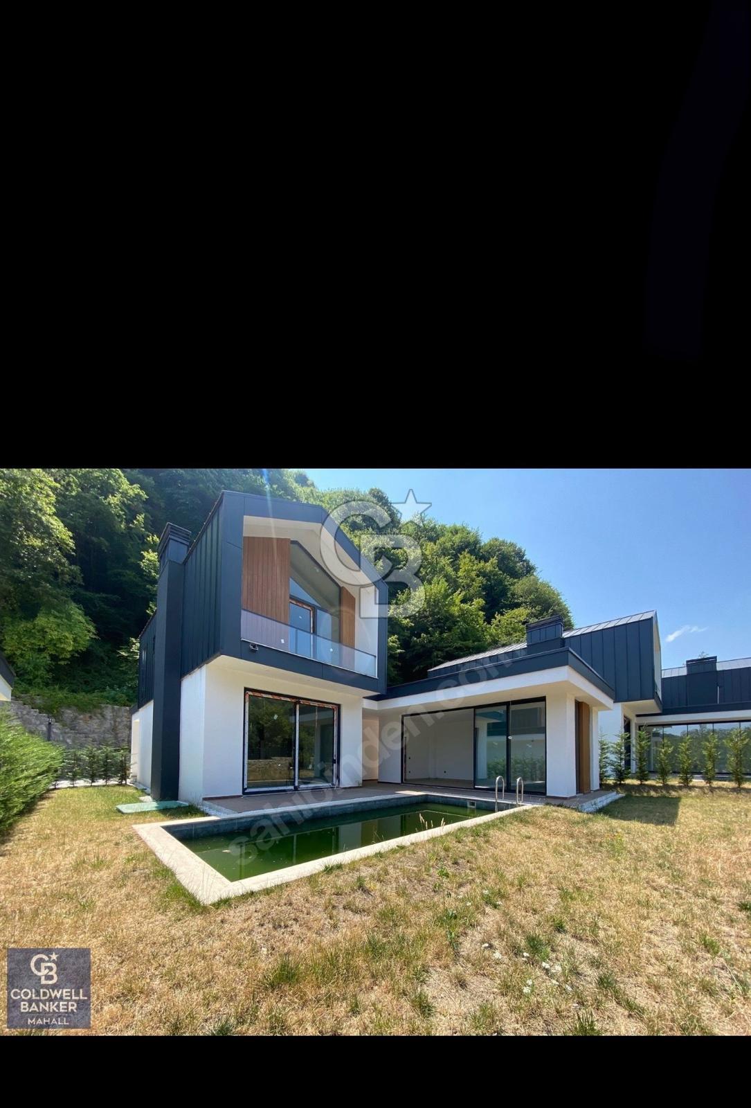CB MAHALLDEN SAPANCA MAHMUDİYEDE SATILIK 4+2 VİLLA