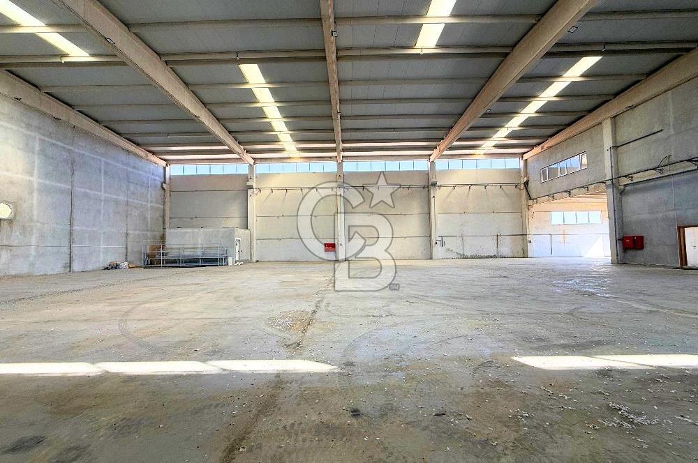 Torbalı Yeniköy OSBde Kiralık Depo Yüksek Tavan Kolay Ulaşım