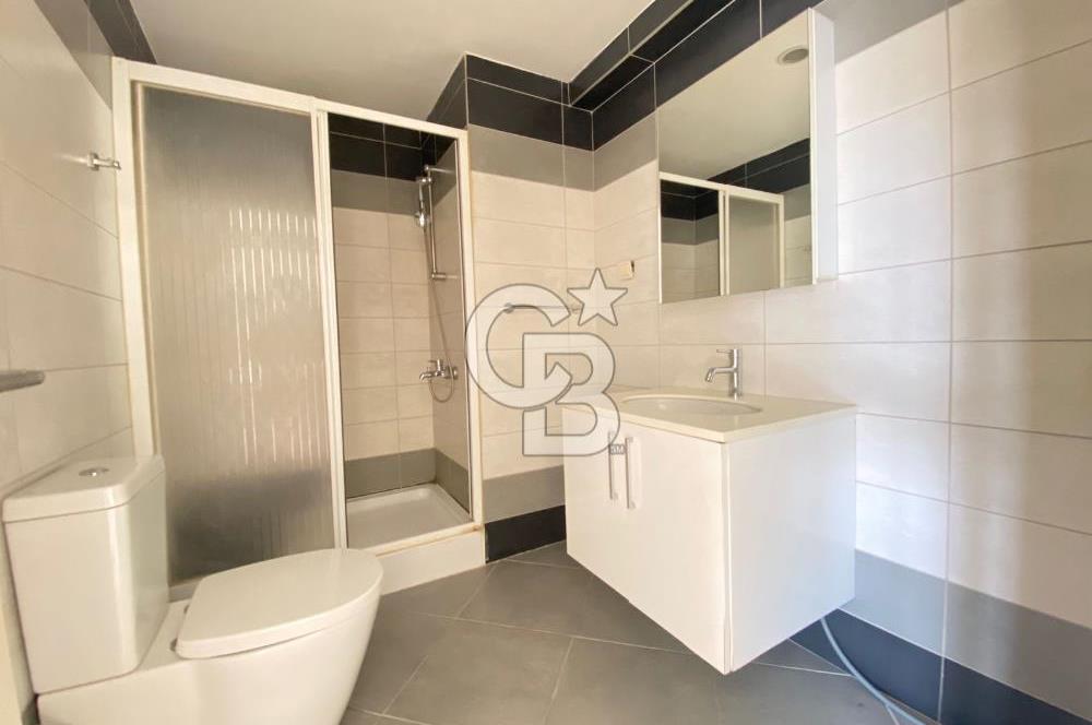 Dumankaya Cadde Yenişehir 1+1 Havuz Manzaralı Kiralık Daire