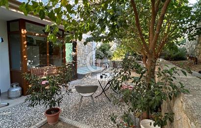 DATÇA ÖZBEL YARIMADASINDA YARI MÜSTAKİL 2.5+1 BAHÇE KATI DAİRE