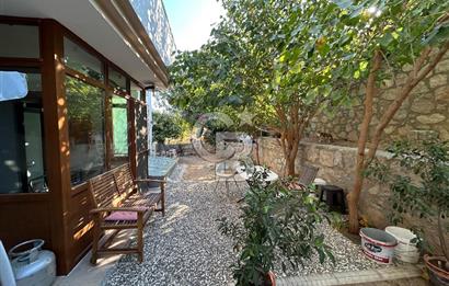 DATÇA ÖZBEL YARIMADASINDA YARI MÜSTAKİL 2.5+1 BAHÇE KATI DAİRE