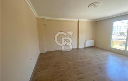 YENİ MAHALLEDE ASANSÖRLÜ FULL TADİLATLI ARA KAT DAİRE