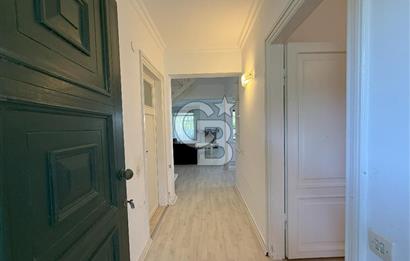 İzmir Çeşme Ilıca., Plaja 100m 4 + 1 Satılık Villa