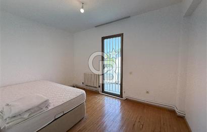 İzmir Çeşme Ilıca., Plaja 100m 4 + 1 Satılık Villa