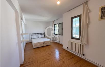İzmir Çeşme Ilıca., Plaja 100m 4 + 1 Satılık Villa