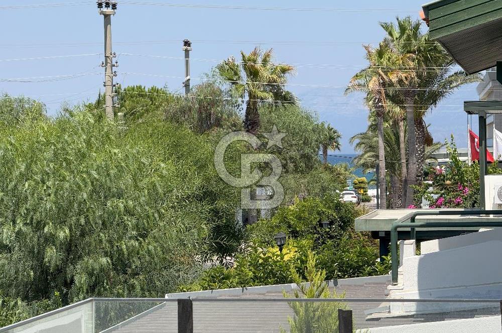 İzmir Çeşme Ilıca., Plaja 100m 4 + 1 Satılık Villa